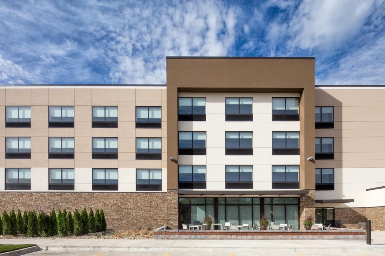Holiday Inn Express East Peoria - Riverfront By Ihg מראה חיצוני תמונה